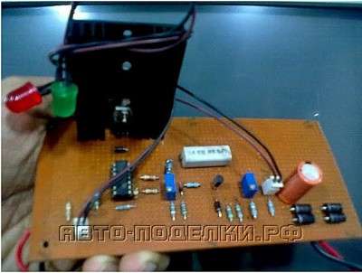 Зарядное устройство для аккумуляторов SMF 12В, 7.2 Ah